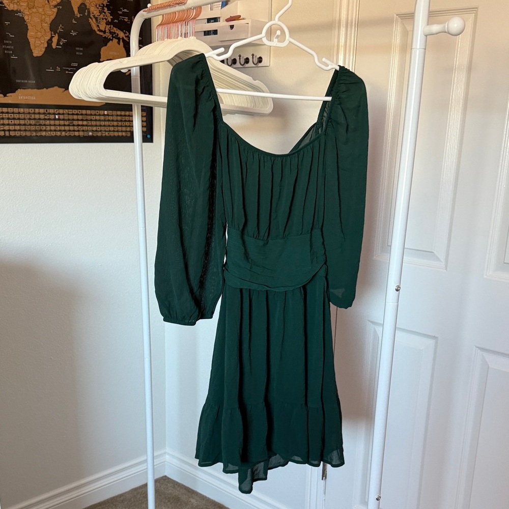 Elegant Green Women's Dress